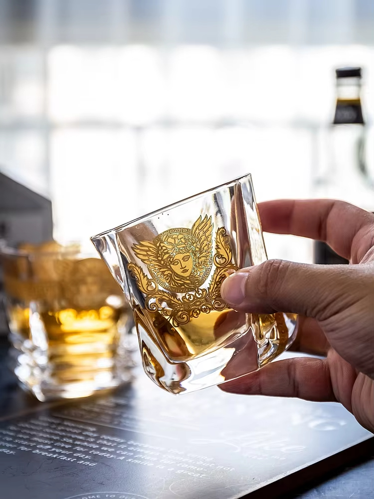 Medusa Altın Kafa Boyalı Viski - Wine Beer Liquor incelemesi ve fiyatı